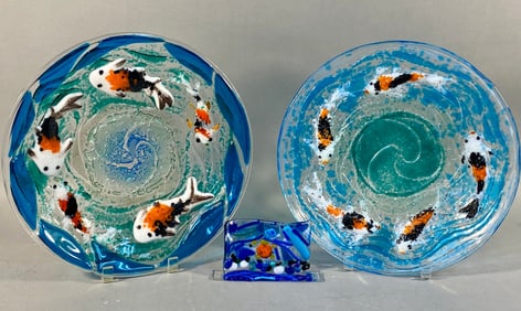 A Group of Three Modern Murano Style Fused Art Glass Objects, with Aquatic and Abstract Motifs