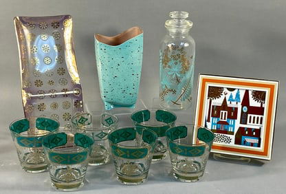 Ten Mid-Century Modern Decorative Items, including Six Libbey Turquoise and 22-Karat Gold Tumblers