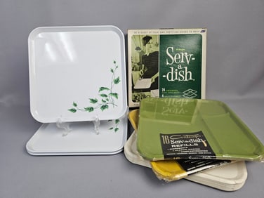 A Set of Three St. Regis Serv-a-Dish 'English Ivy' Enameled Metal Trays with Inserts