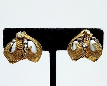 Vintage Miriam Haskell Gold Tone Clip Earrings