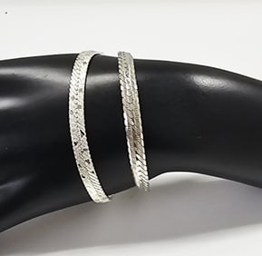 Pair of Sterling Silver Chain Bracelets 14.9 Grams