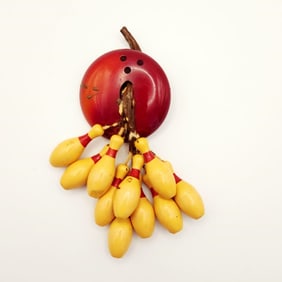 Vintage Bakelite Bowling Ball Dangling Pins