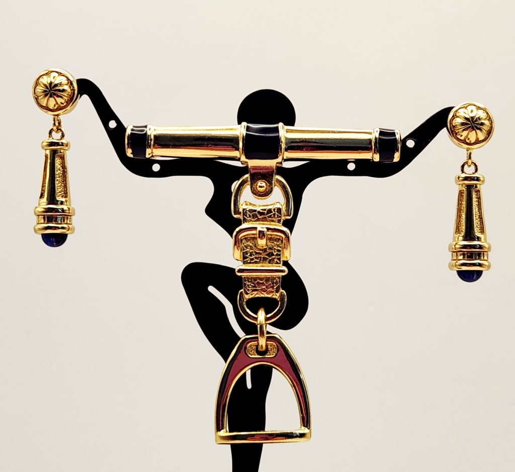 Burberry Gold Tone & Blue Enamel Belt Stir-Up (1 of 7)