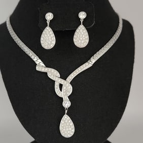 Monet Silver Tone & Swarovski Crystals Necklace &