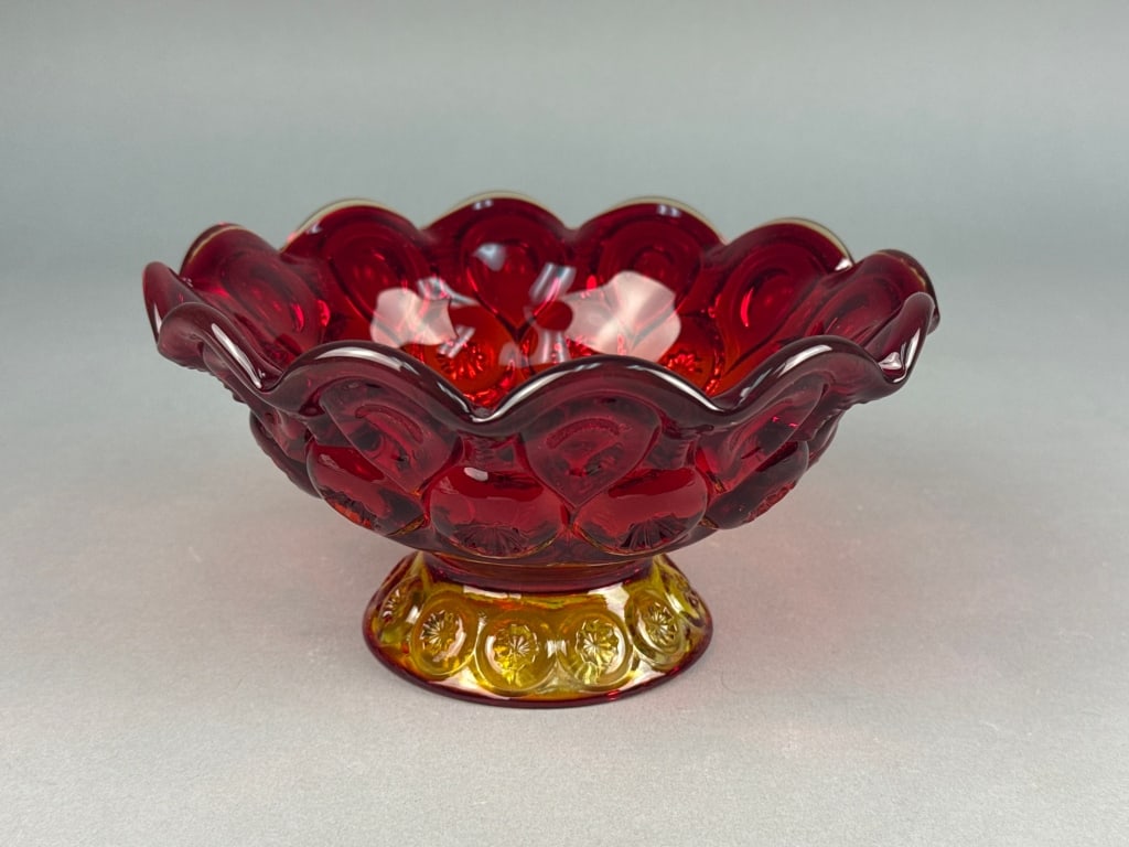 L.E. Smith 'Moon and Stars' Amberina Pressed Glass (1 of 5)