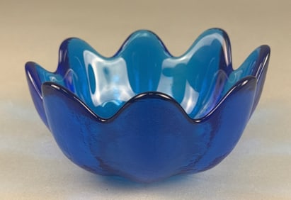 Blenko Blue Scalloped Lotus Petal Art Glass Bowl