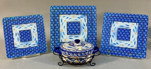 A Set of Temp-tations Presentable Ovenware 'Old Wo