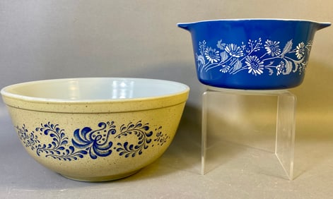 A Pair of Vintage Pyrex Opal Glass Bowls including Homestead Pattern