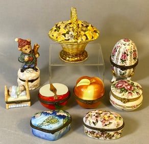 A Collette Et Cie Music Box and Assorted Porcelain Trinket Boxes