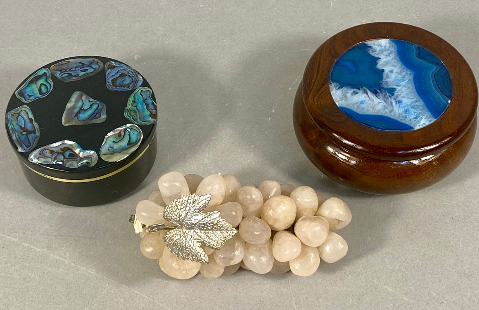 A Collection of Three Decorative Items Including a Rose Quartz Grape Cluster and Two Inlaid Boxes (1 of 6)