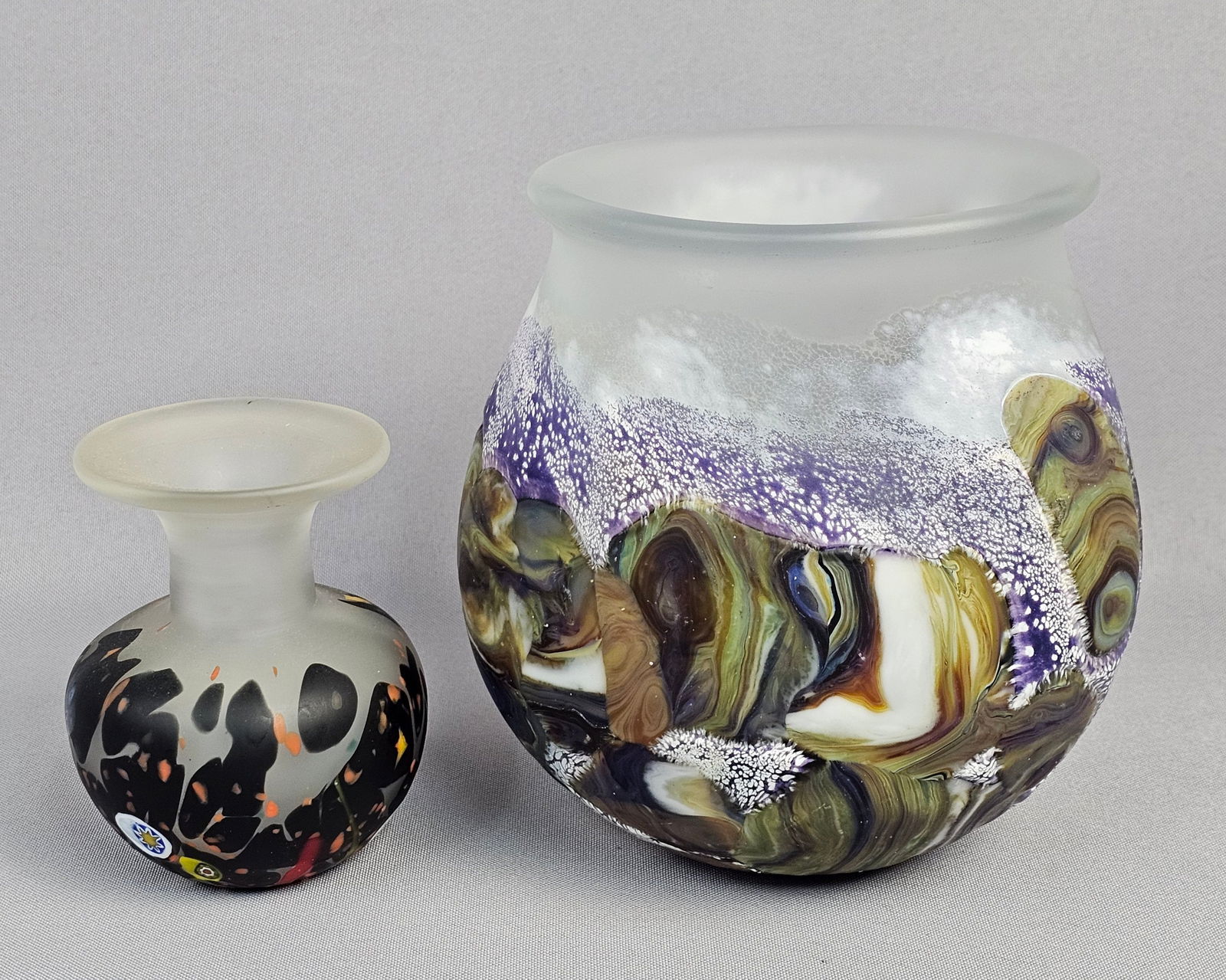 A Pair of Contemporary Art Glass Vases (1 of 10)