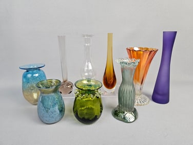 A Collection of Assorted Decorative Glass Vases, including a Pilgrim Green Hand Blown Vase with