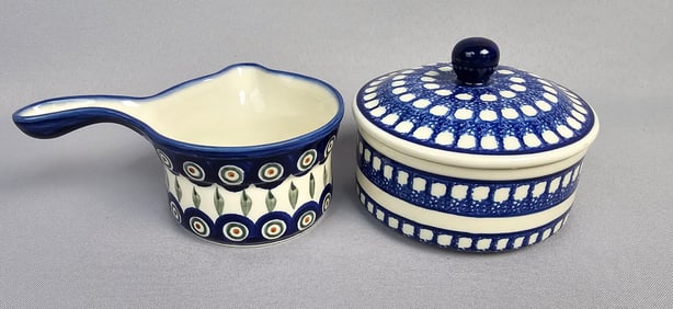 A Pair of Boleslawiec Polish Pottery Pieces