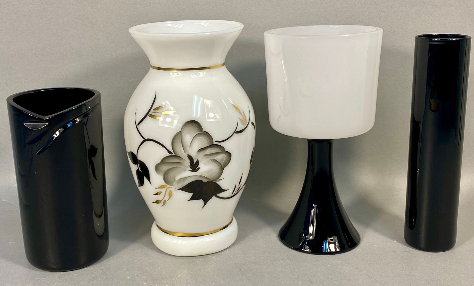 A Collection of Four Modern Opaque Glass and Lead Crystal Vases and Vessels (1 of 5)