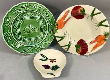 A Trio of Decorative Ceramic Dinnerware, including Bordallo Pinheiro Rabbit Plate and Hartstone