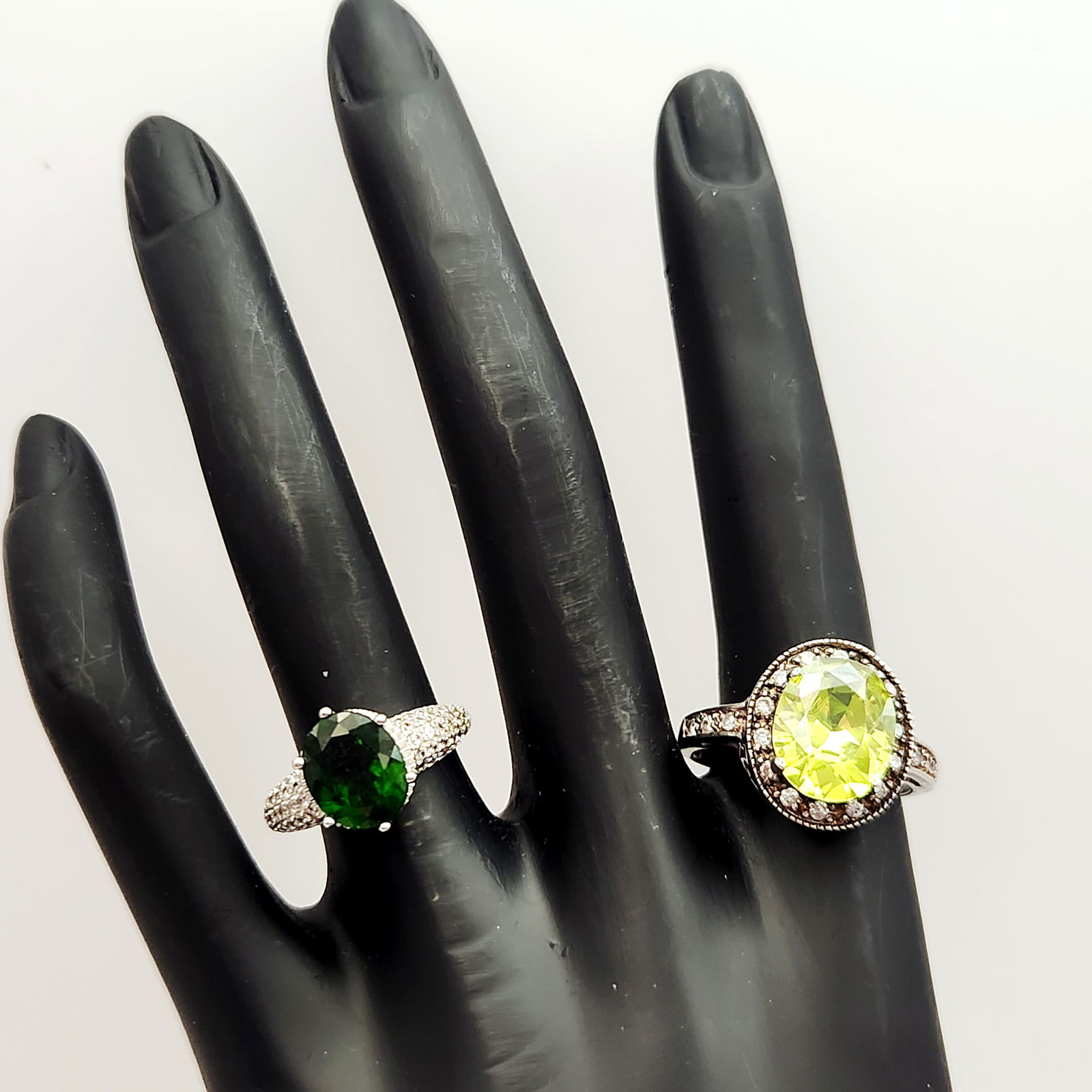 Sterling Silver Green Gemstone Rings 8.8 Grams (1 of 11)