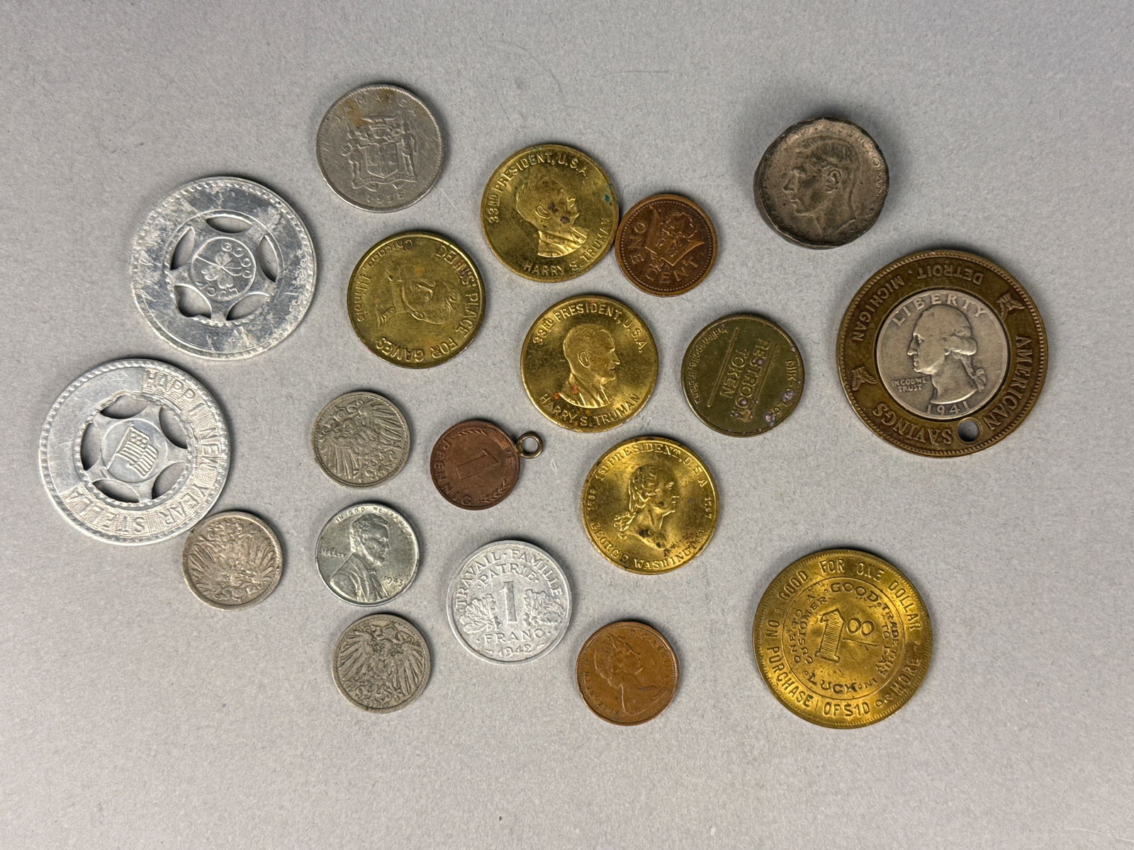 A Collection of 21 Mixed Numismatic Items Including Foreign Coinage, Trade Tokens, and Commemorative (1 of 5)