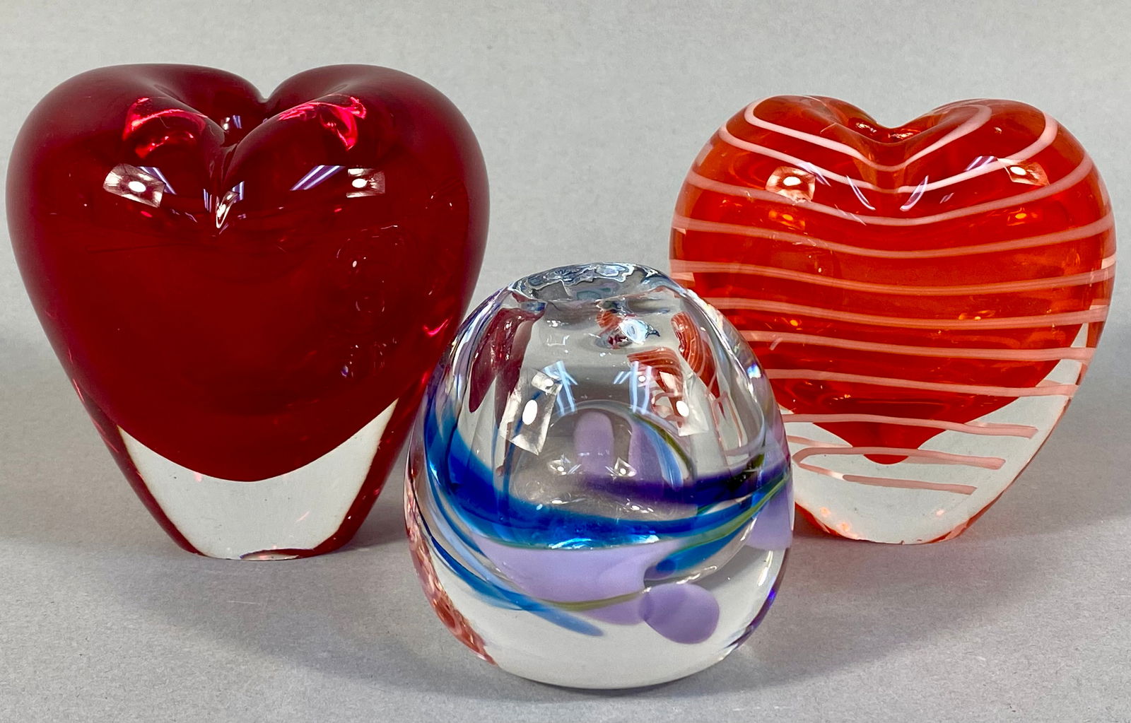 A Trio of Contemporary Art Glass Heart and Ovoid Sculptures (1 of 7)