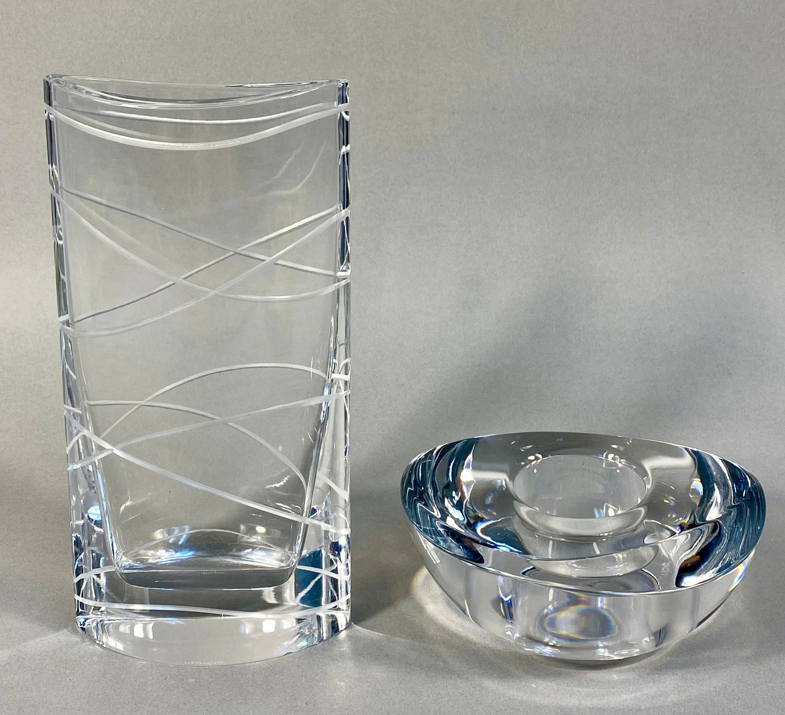 A Pair of Namb?© Crystal Pocket Vase and Oval Candle Holder (1 of 8)