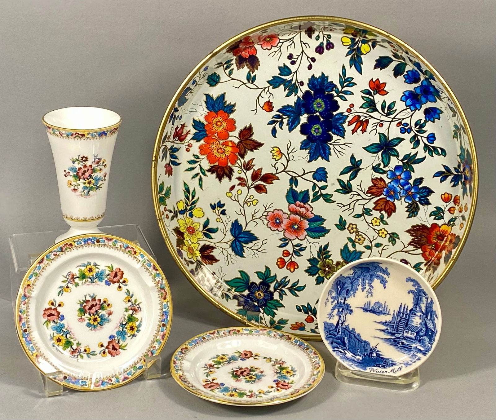 A Collection of English Decorative Tableware Including Coalport Ming Rose and Daher Decorated Ware (1 of 20)
