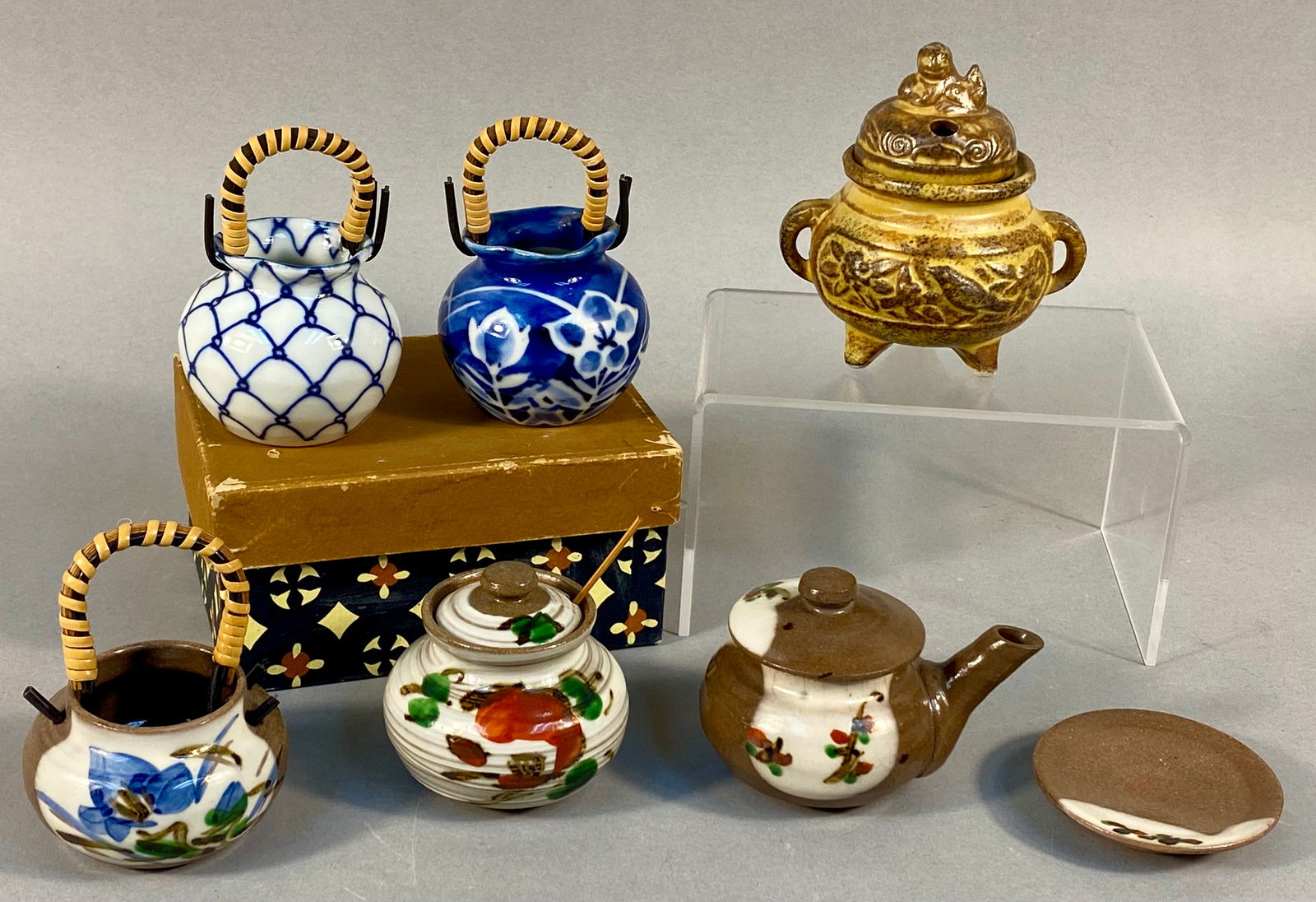 A Collection of Japanese Kiyomizu-yaki Miniature Ceramic Vessels (1 of 18)