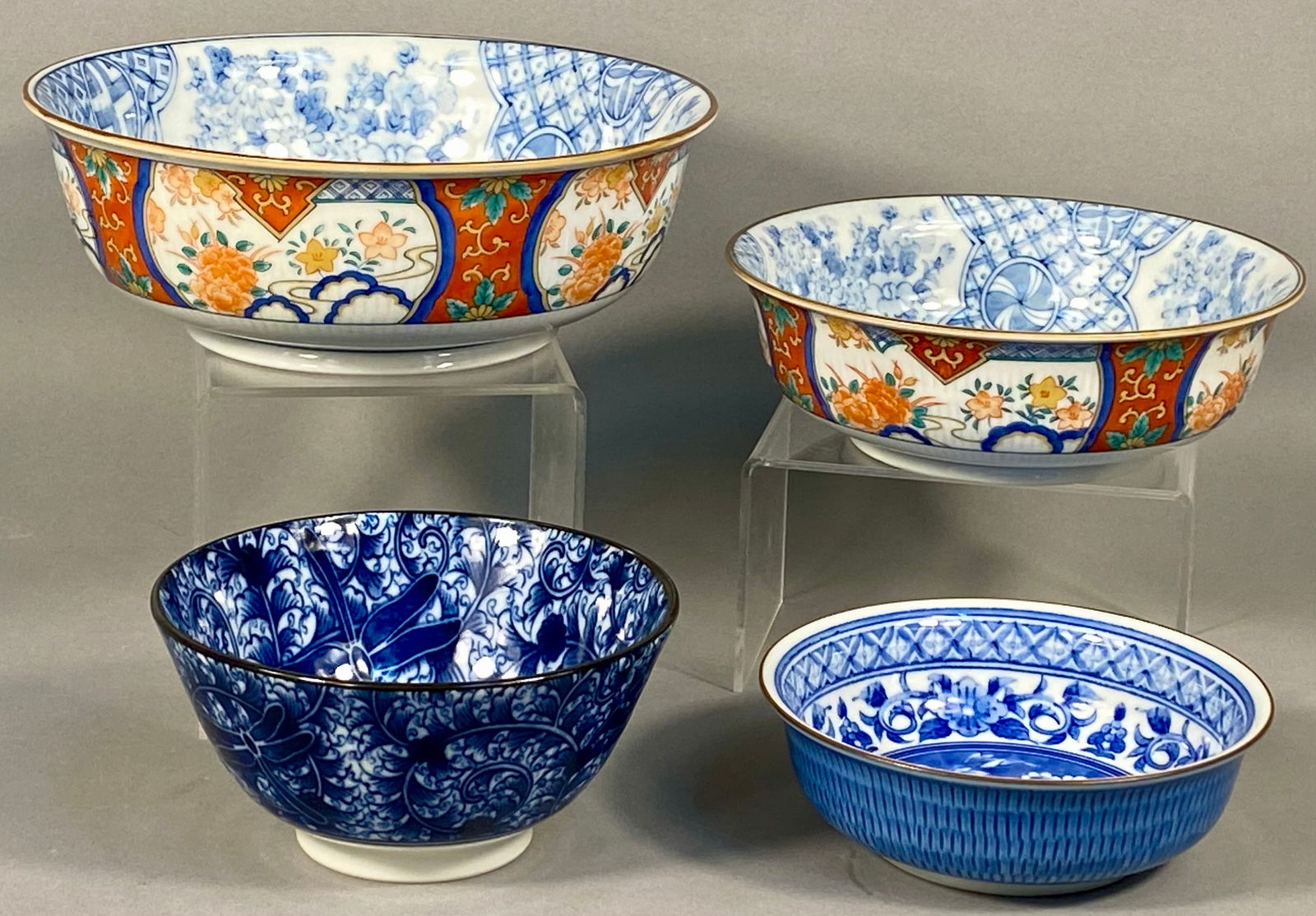 A Collection of Japanese Imari Style Porcelain Bowls (1 of 11)