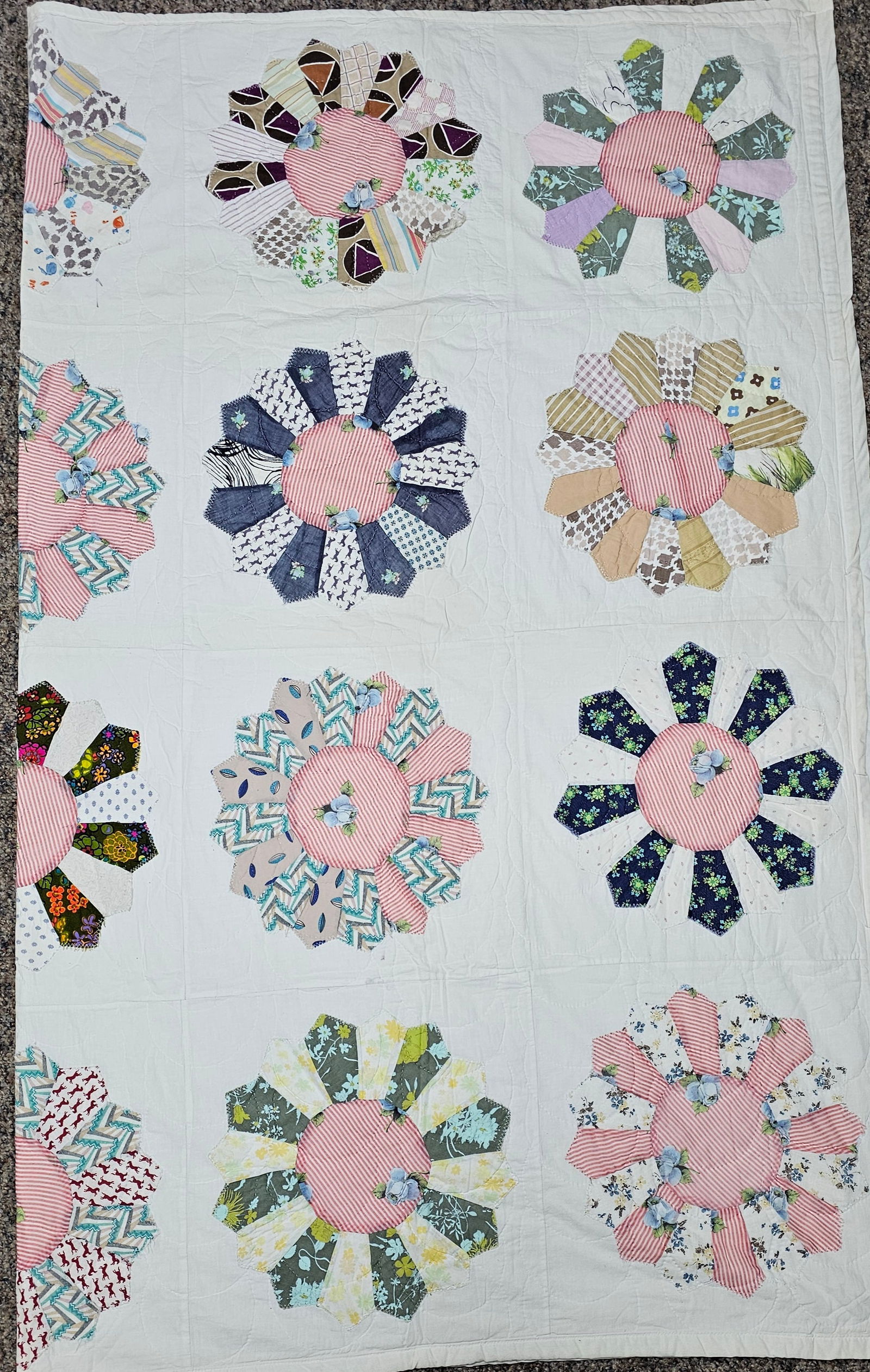 Vintage Dresden Plate Patchwork Quilt - 5
