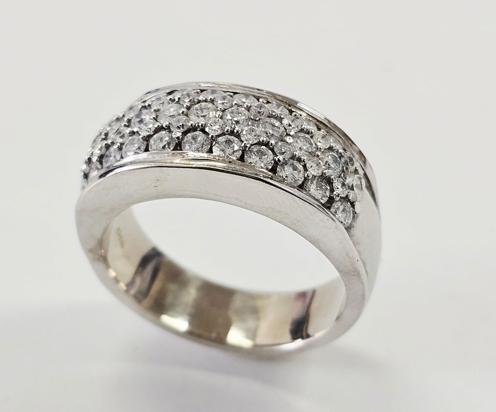 18K White Gold and Diamond Pave Ring 14.9 Grams (1 of 13)