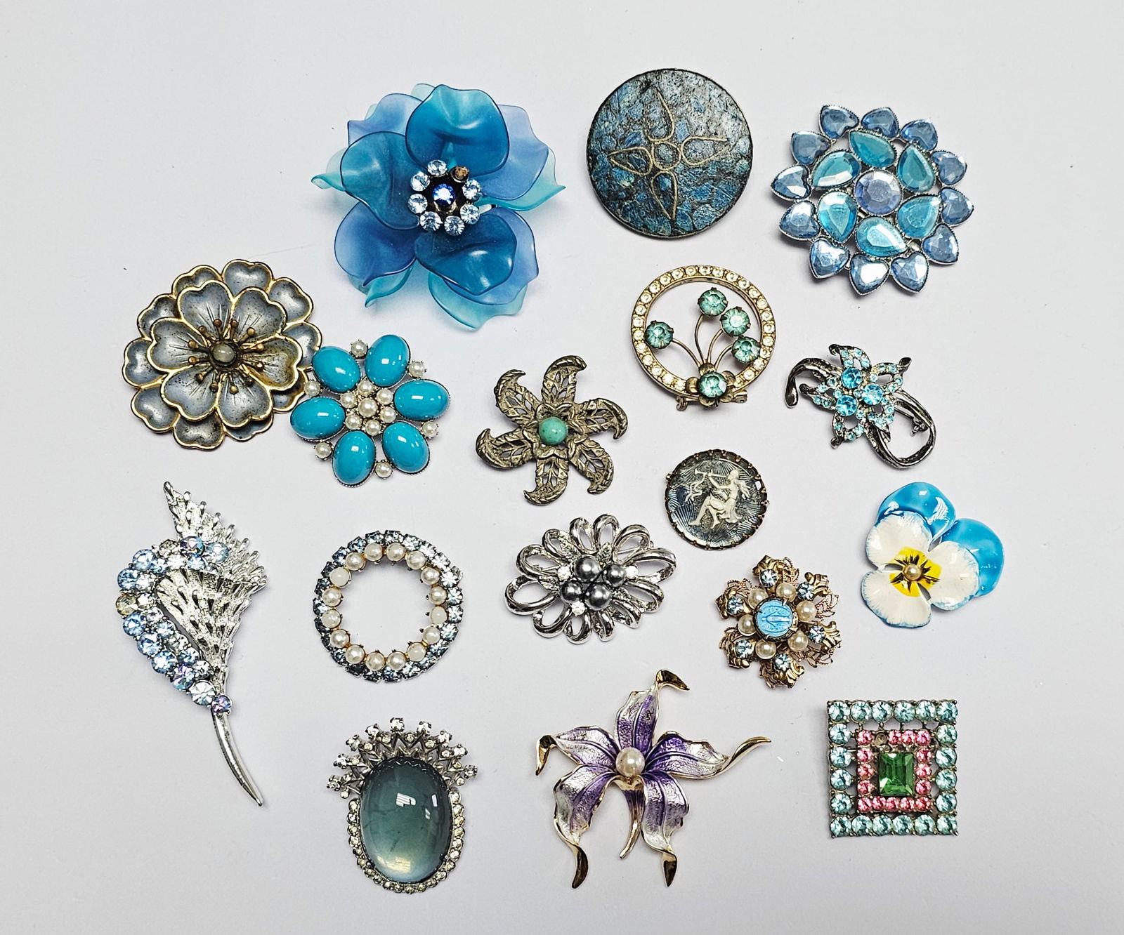 A Collection of Vintage Costume Jewelry Brooches Including Jomaz (1 of 10)