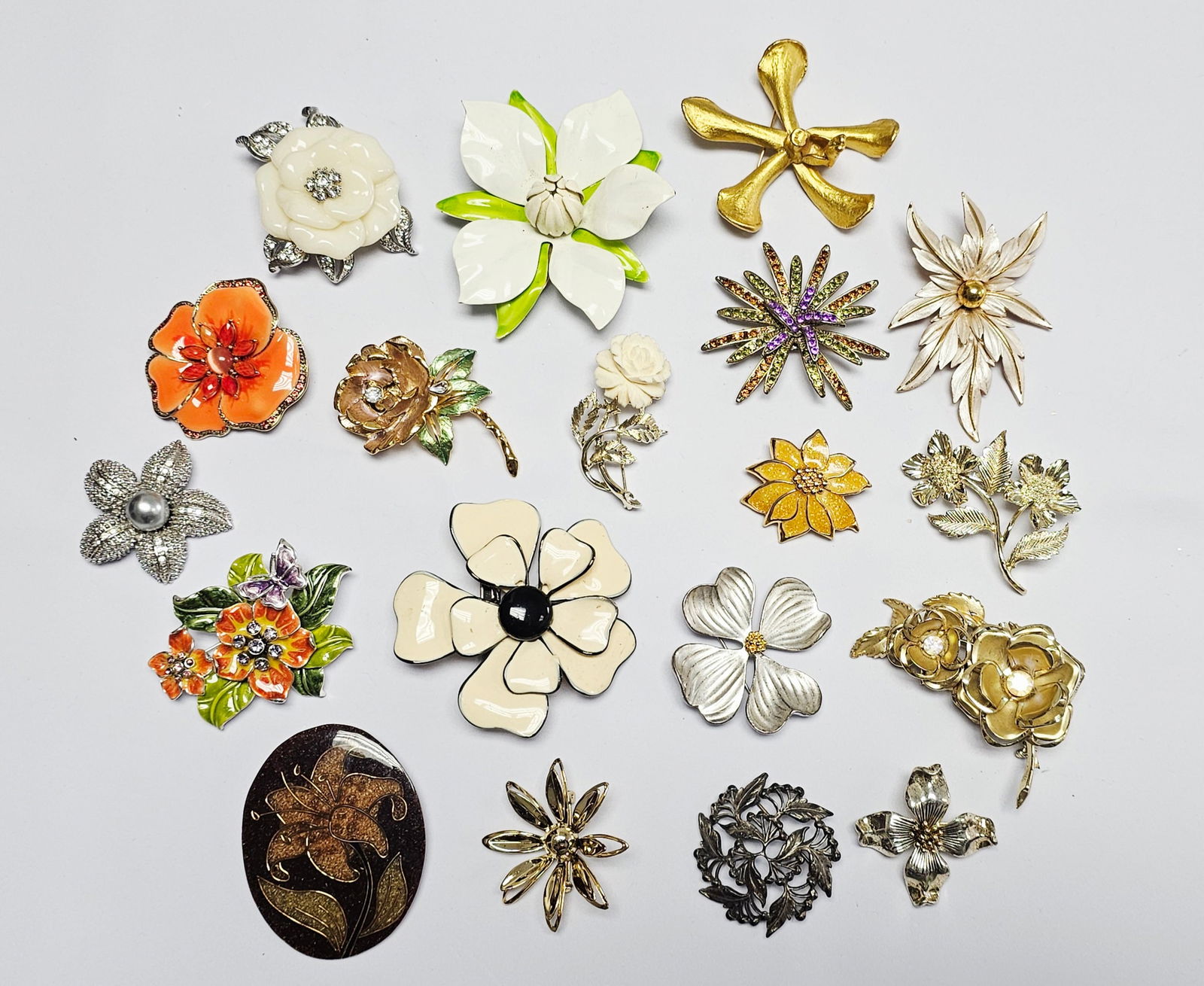 Vintage and Contemporary Floral Costume Jewelry Brooches (1 of 14)