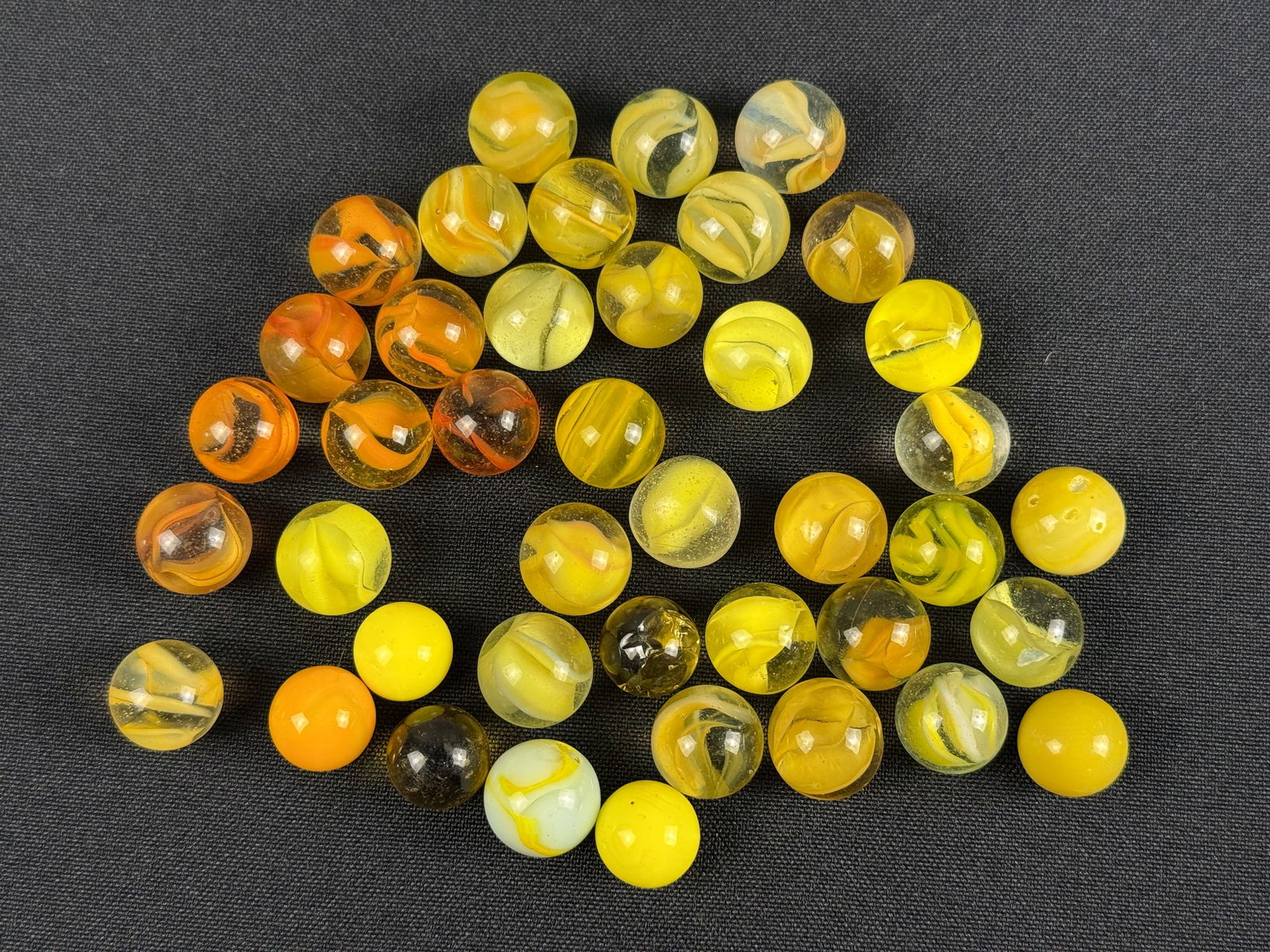 A Collection of Vintage Glass Marbles Including Wire Pull and Cat's Eye Styles (1 of 9)