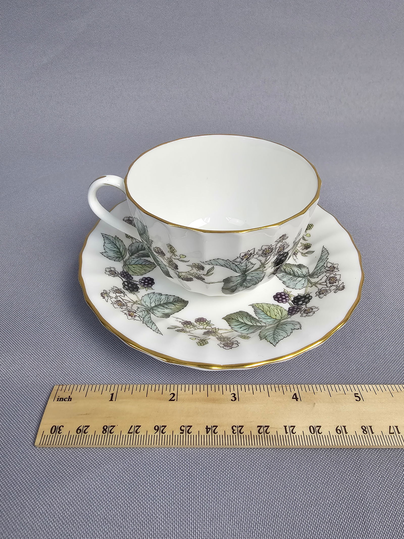 Royal Worcester Lavinia Pattern Bone China Dish Set - 11