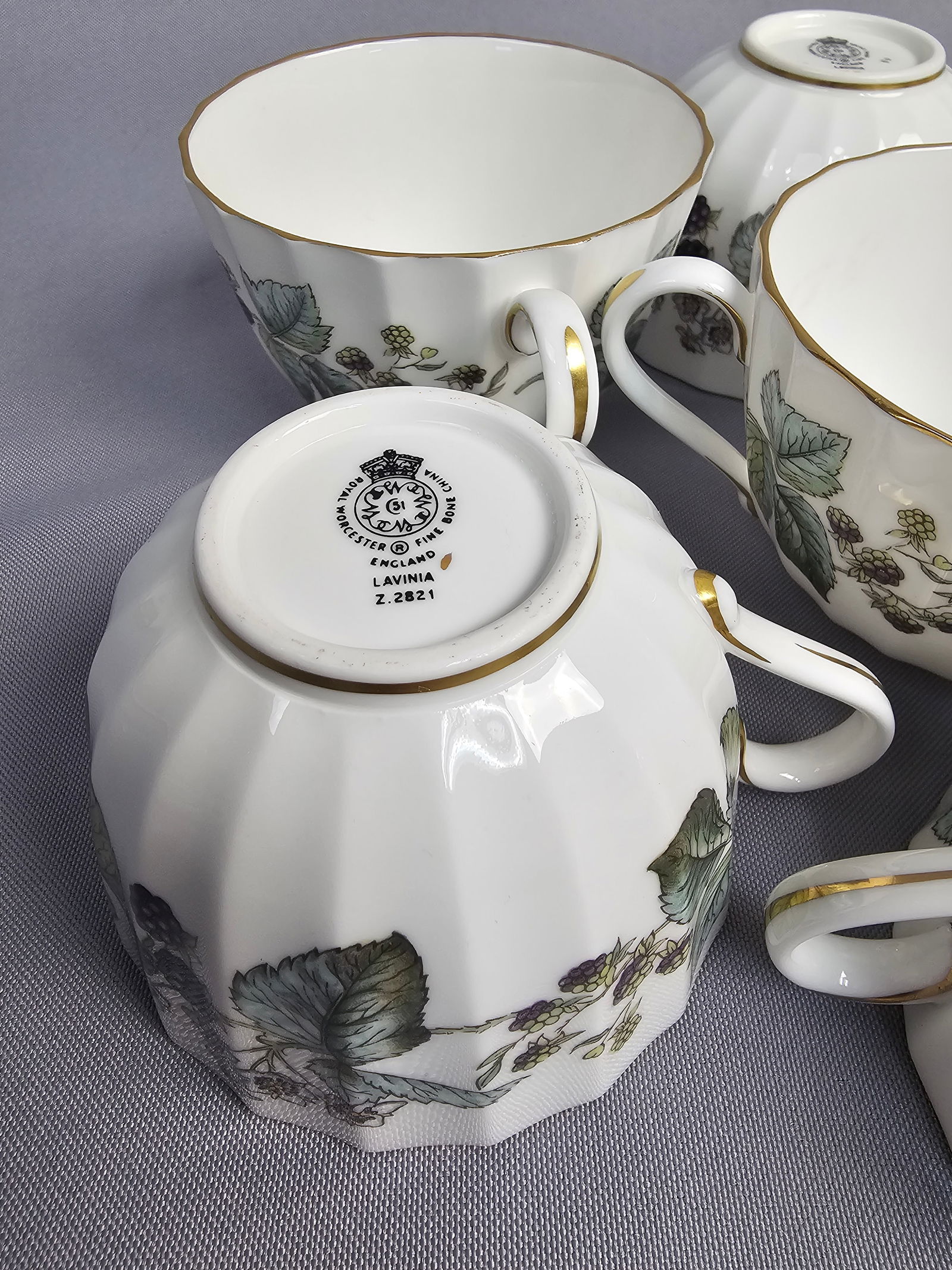 Royal Worcester Lavinia Pattern Bone China Dish Set - 13