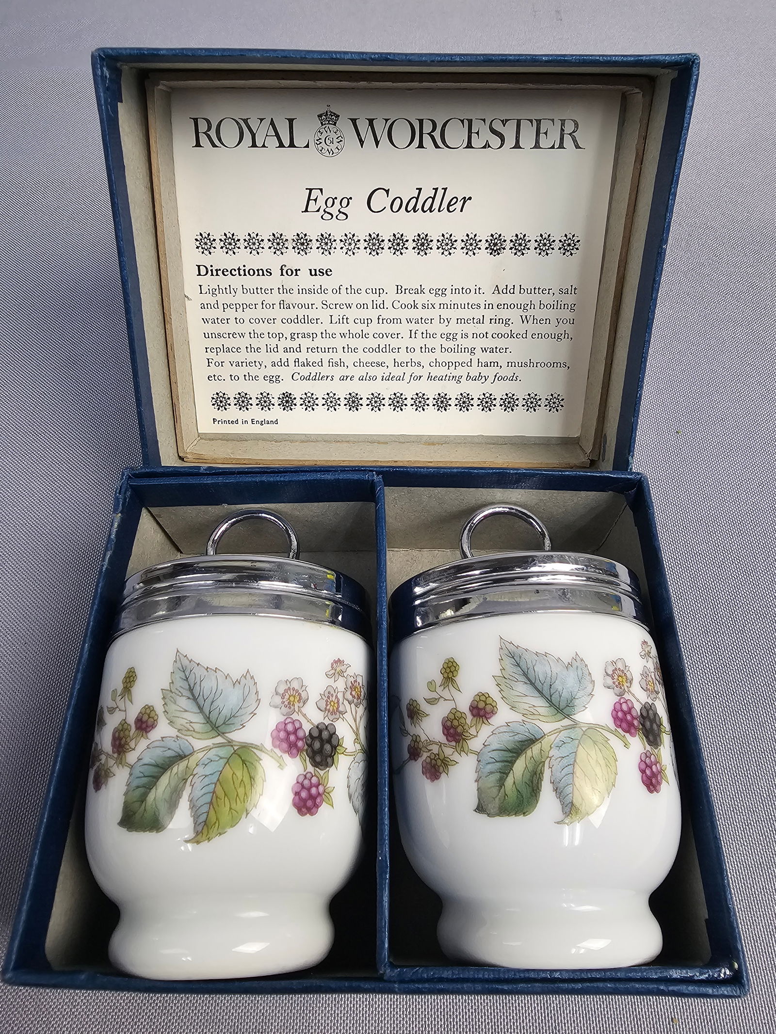 Royal Worcester Lavinia Pattern Bone China Dish Set - 18