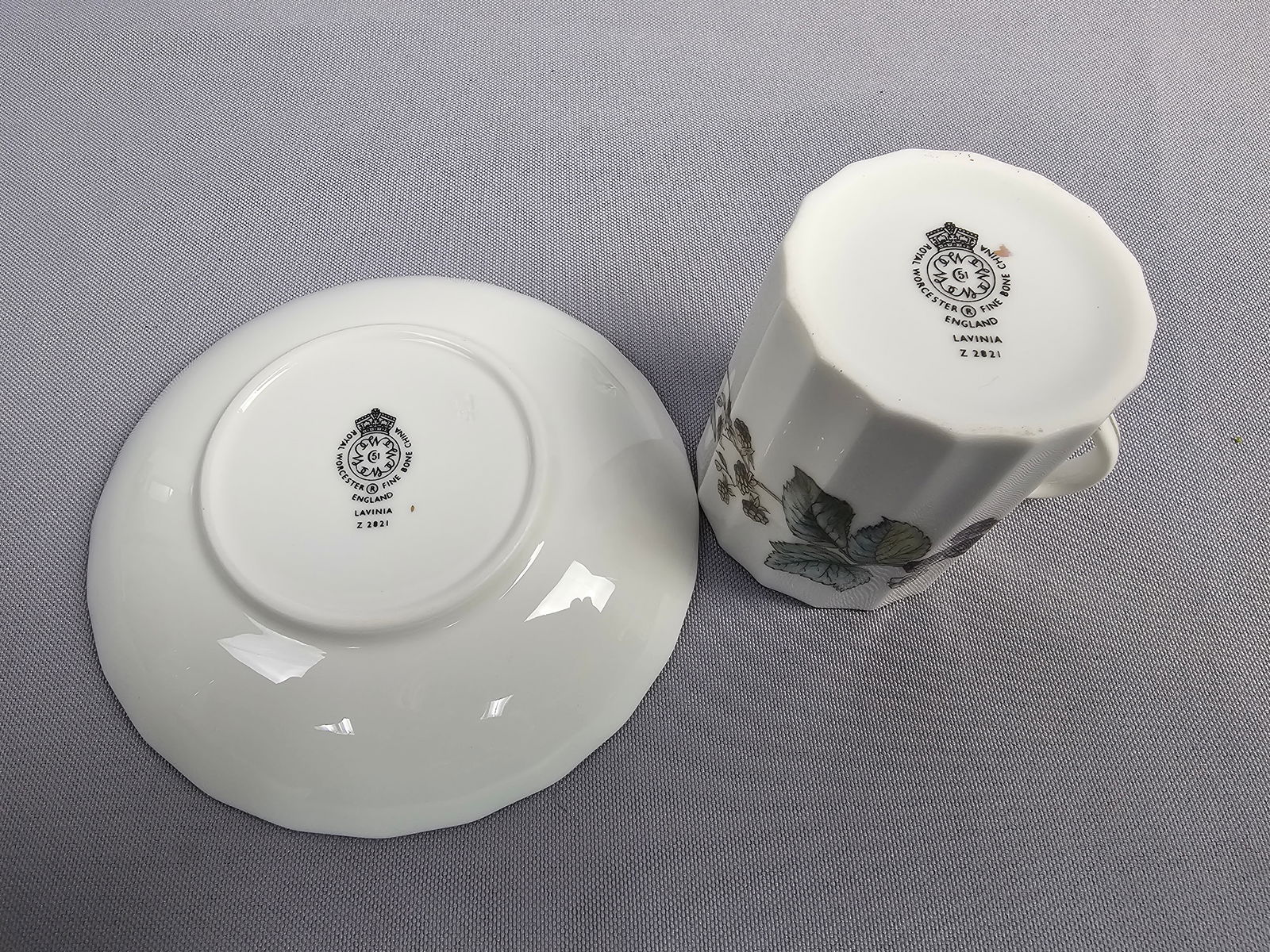 Royal Worcester Lavinia Pattern Bone China Dish Set - 20