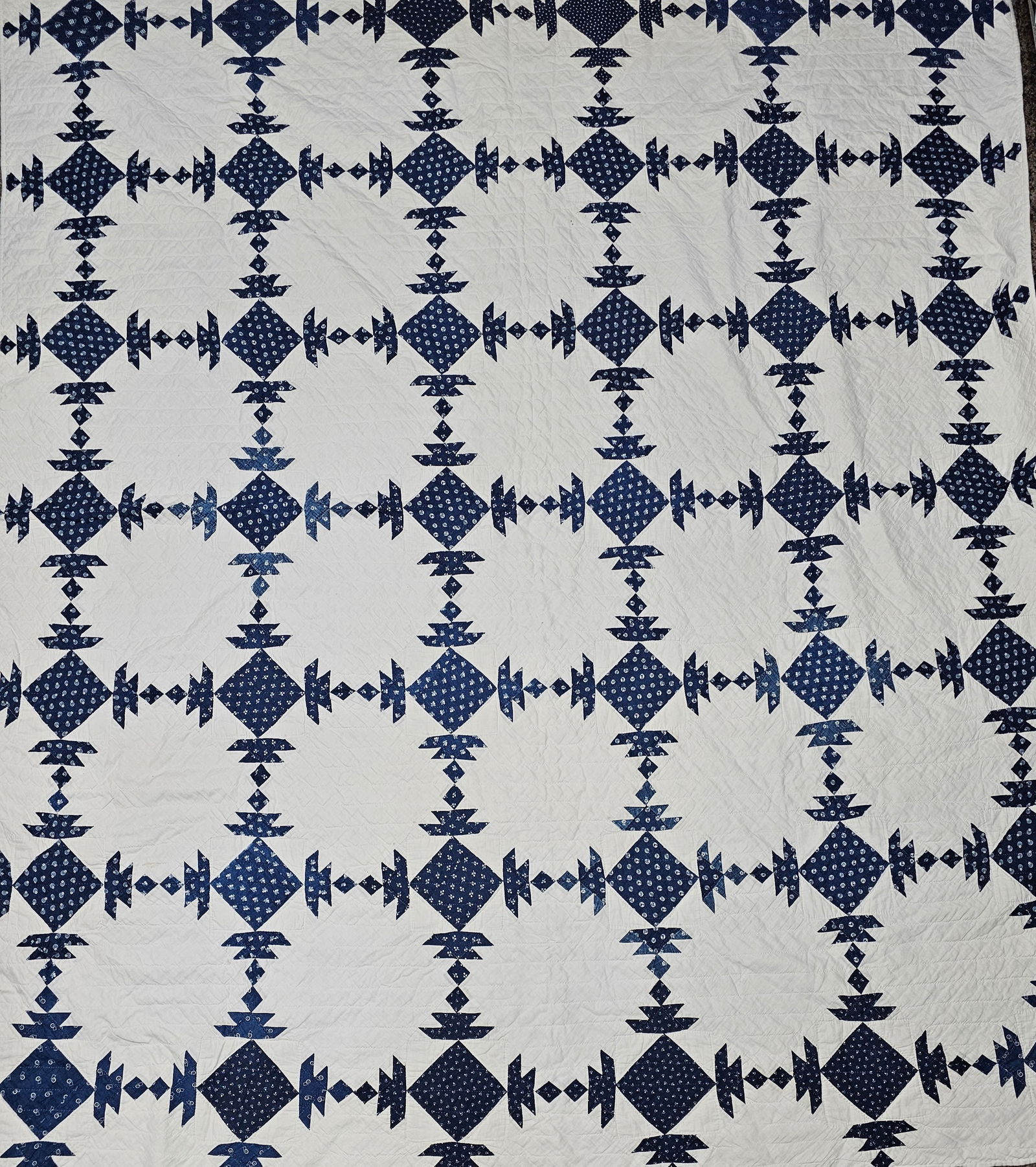 An American Indigo Blue and White Calico Pineapple Pattern Quilt (1 of 12)