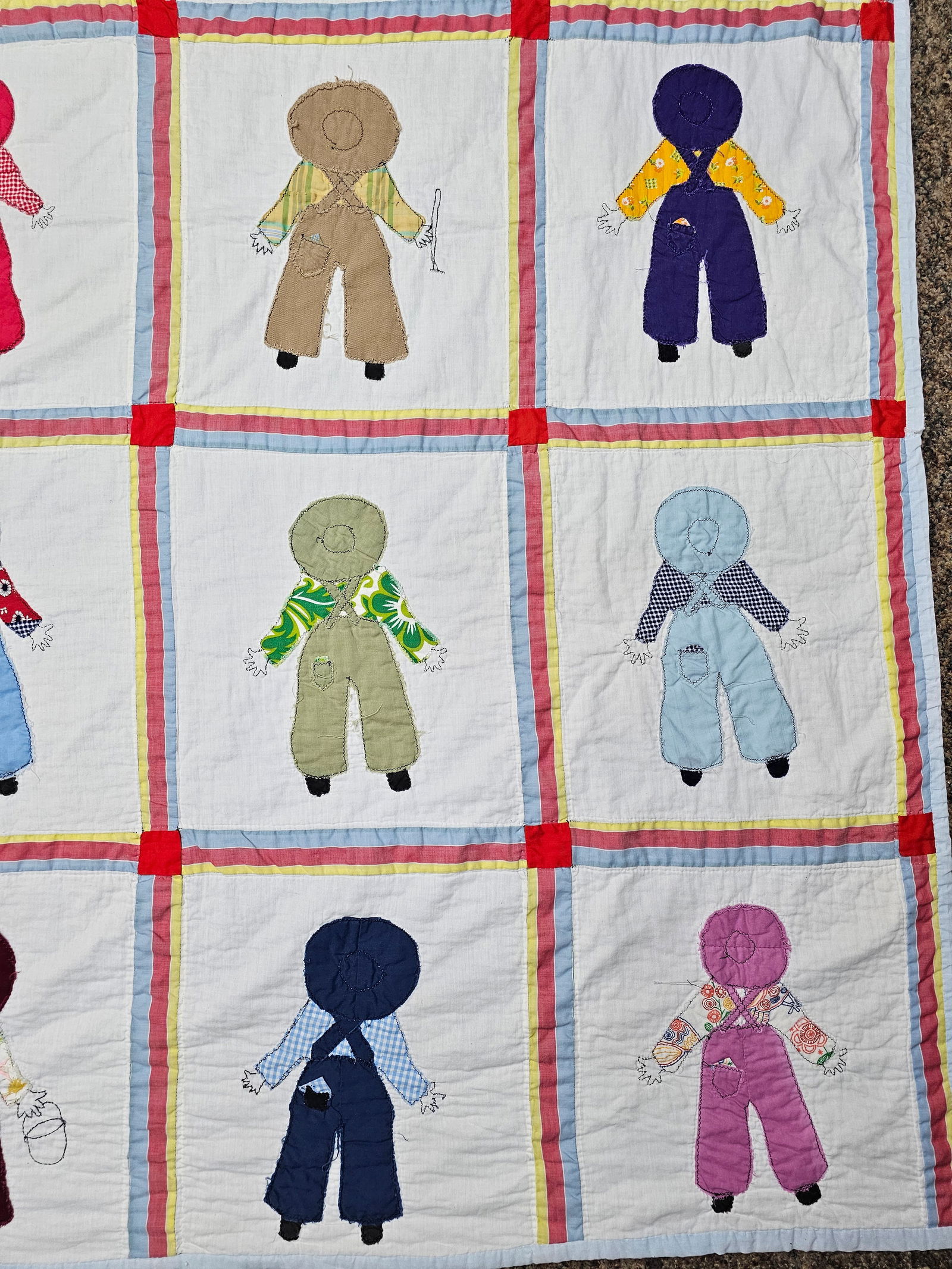 A Vintage Hand Appliqu?© Overall Sam Patchwork Quilt - 2