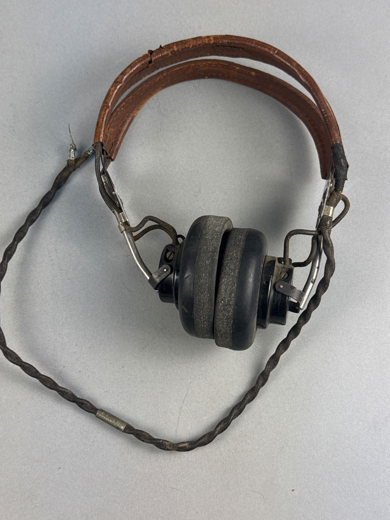 WWII U.S. Army Signal Corps Western Electric ANB-H-1 Radio Headset (1 of 5)