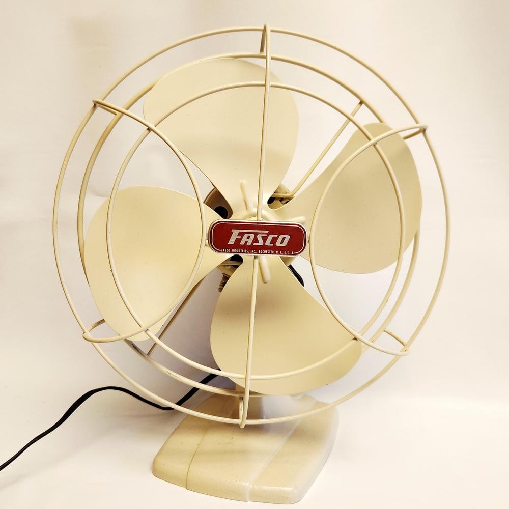 Fasco Industries Mid-Century Modern Electric Desk Fan (1 of 6)