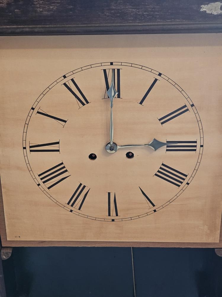 Sessions Clock Co. Oak Regulator Wall Clock - 4