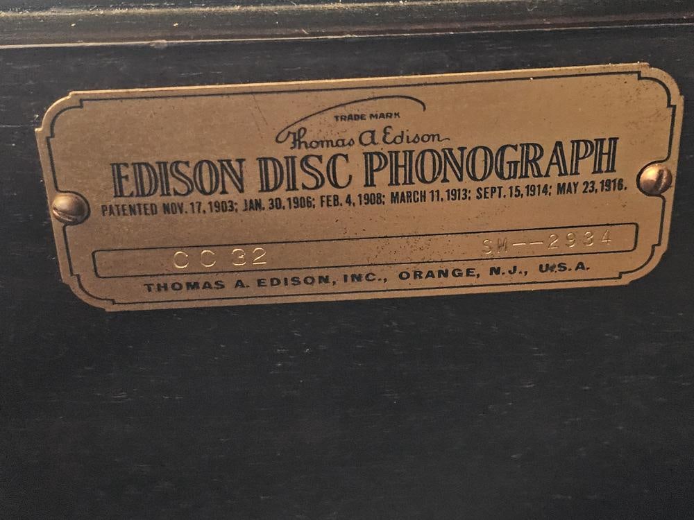 Edison Diamond Disc Phonograph Console - 7