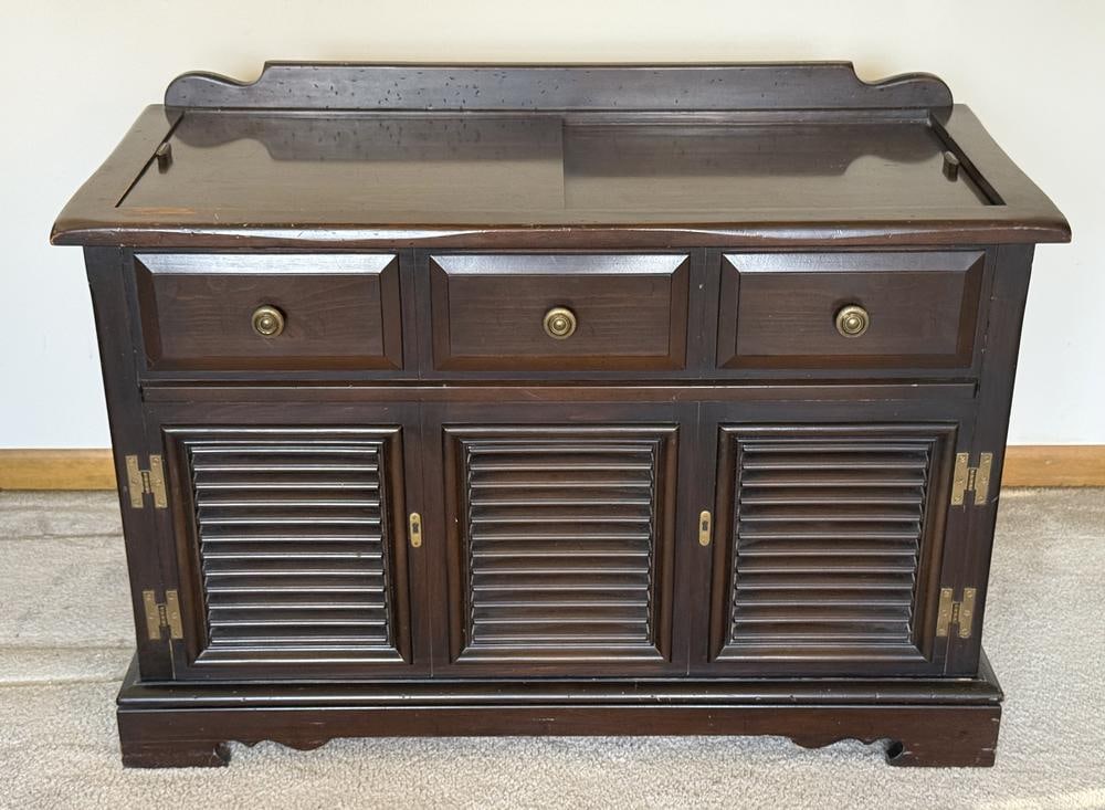 Magnavox Model PL6405PH41 Stereo Console Cabinet (1 of 11)