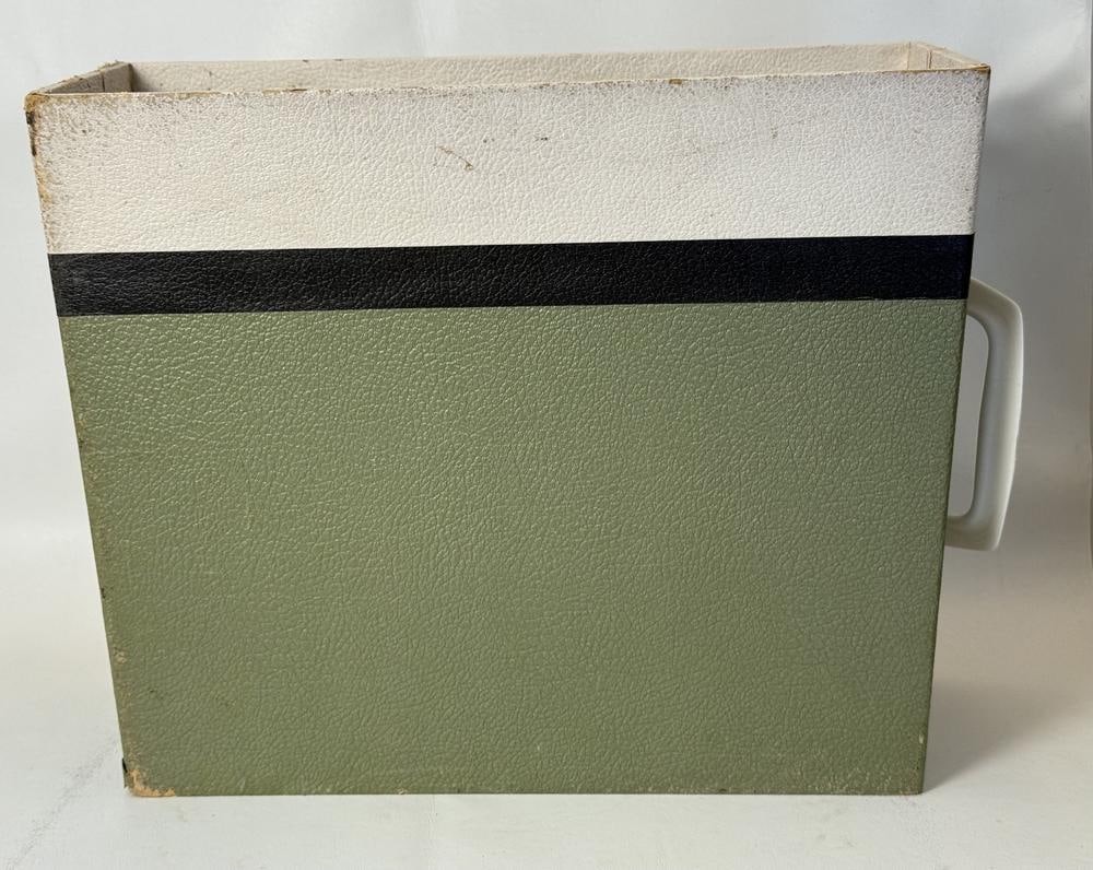 Sears Silvertone Model 6254 Portable Record Player - 5