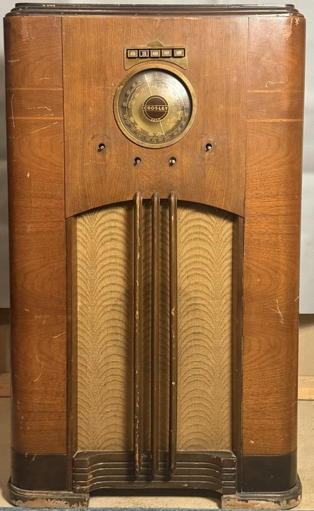 Crosley Super 11 Art Deco Floor Console Radio: This item is located in the basement. A Crosley Super 11 floor console radio, manufactured circa 1937-1938. The unit features an Art Deco-style cabinet constructed with figured wood veneers and