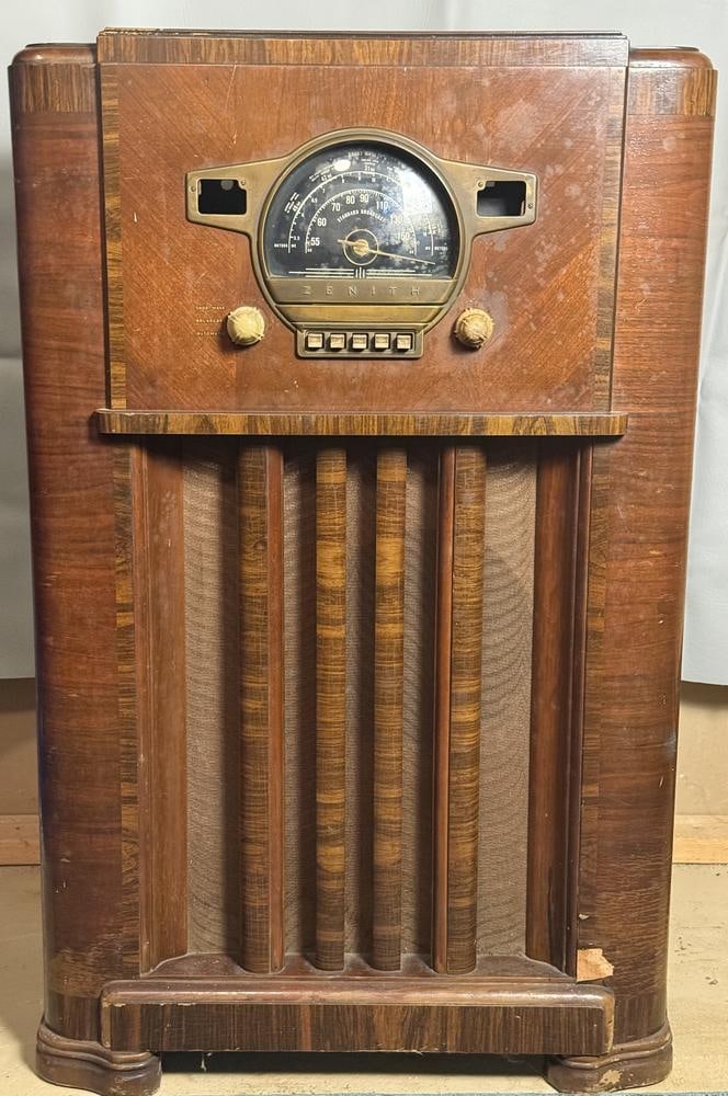 Zenith Art Deco Console Radio (1 of 7)