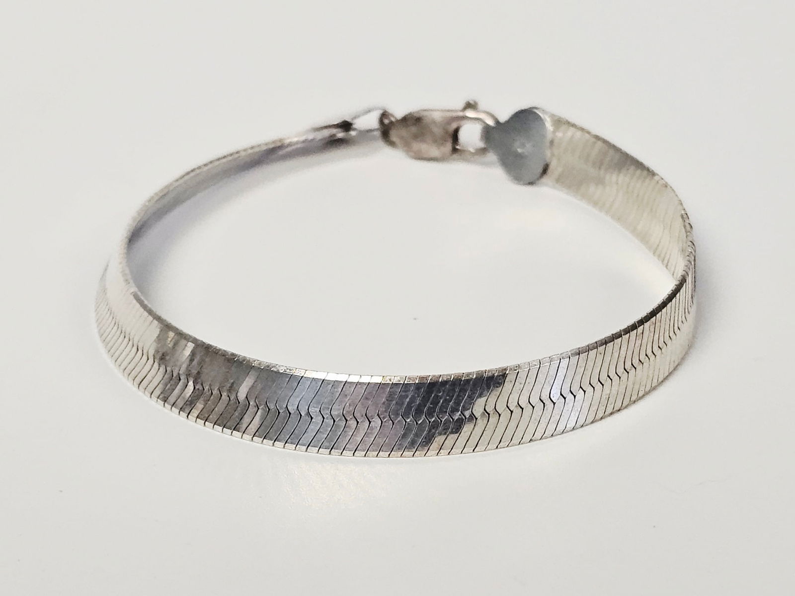 Sterling Silver Herringbone Bracelet 10.1 Grams (1 of 6)