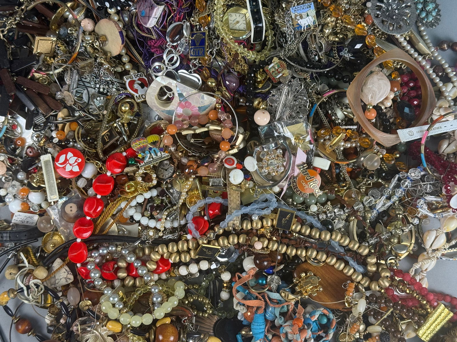 Mixed Metal and Multi-Material Bulk Costume Jewelry Lot, Vintage to Modern (1 of 6)