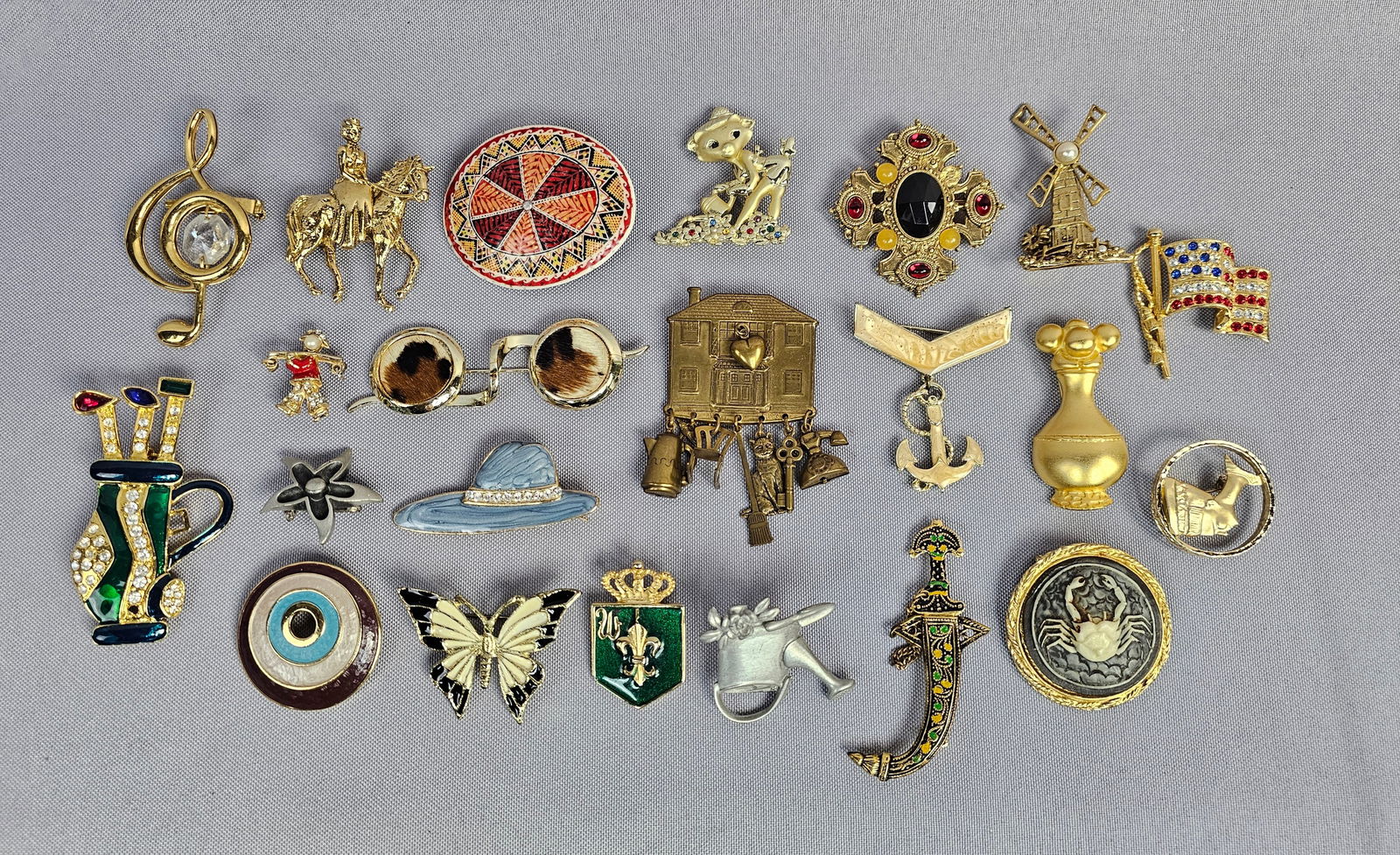 Vintage Costume Jewelry Brooch and Pin Collection, Jan Michaels and Napier (1 of 15)