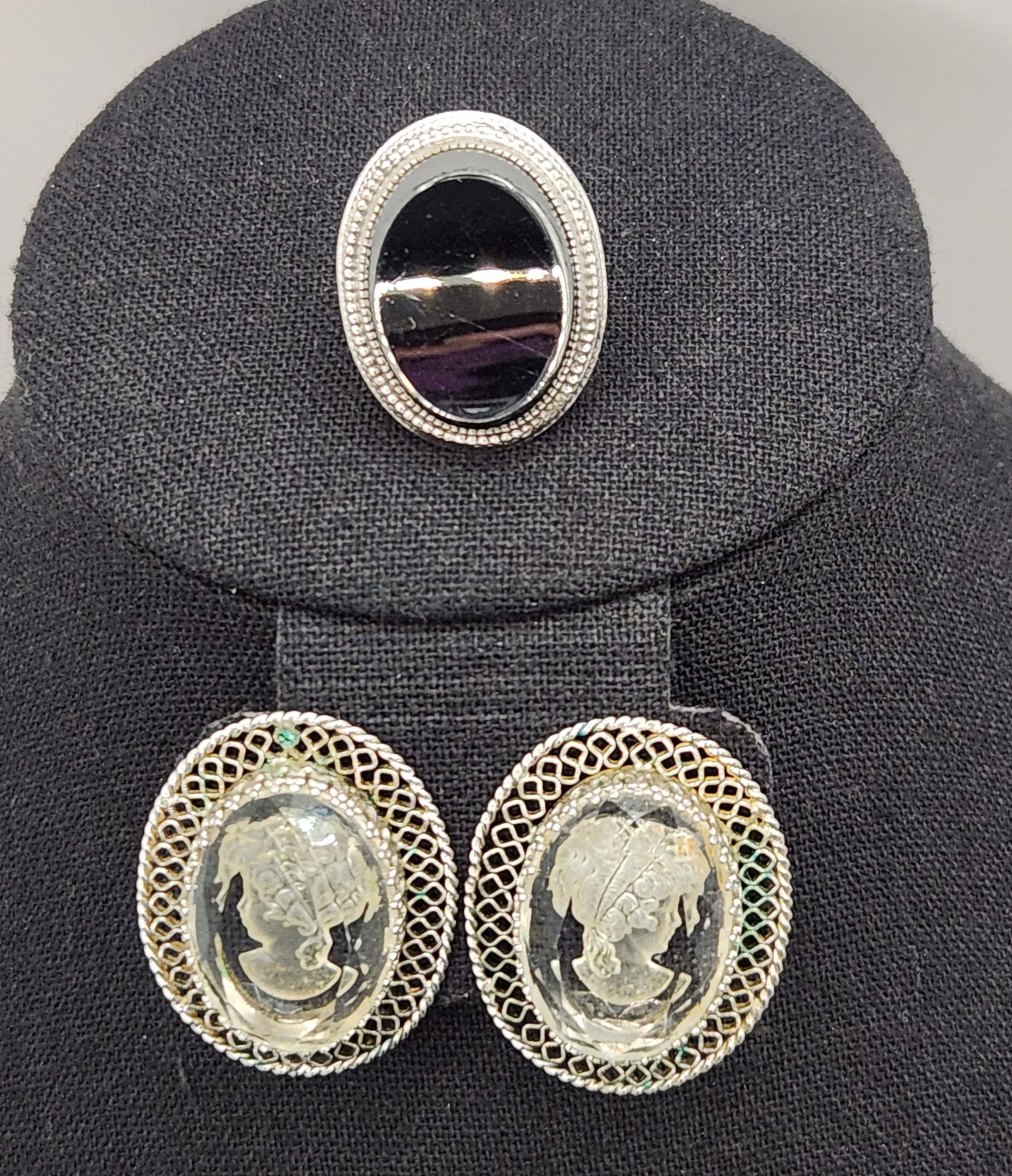 Whiting & Davis Silver-tone Intaglio Cameo Earrings & Ring (1 of 12)