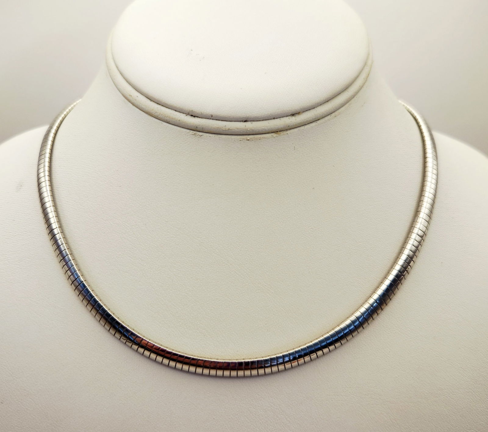 Sterling ITAOR Omega Necklace 27.2 Grams (1 of 5)